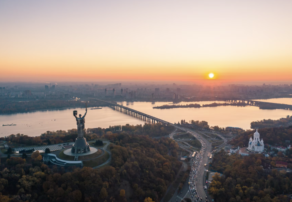Коротка розповідь про Київ: що написати на 3-7 речень